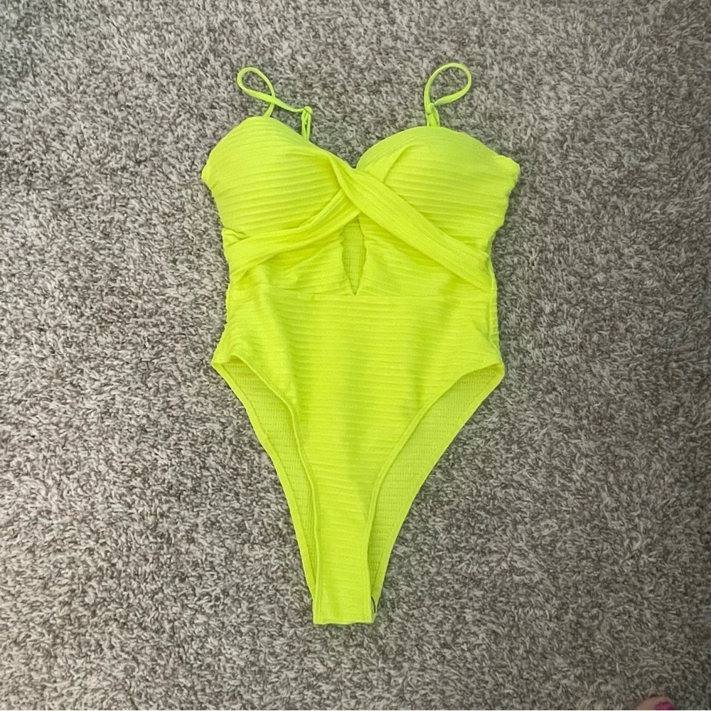 **NEW** Sexy Neon Strappy Swimsuit